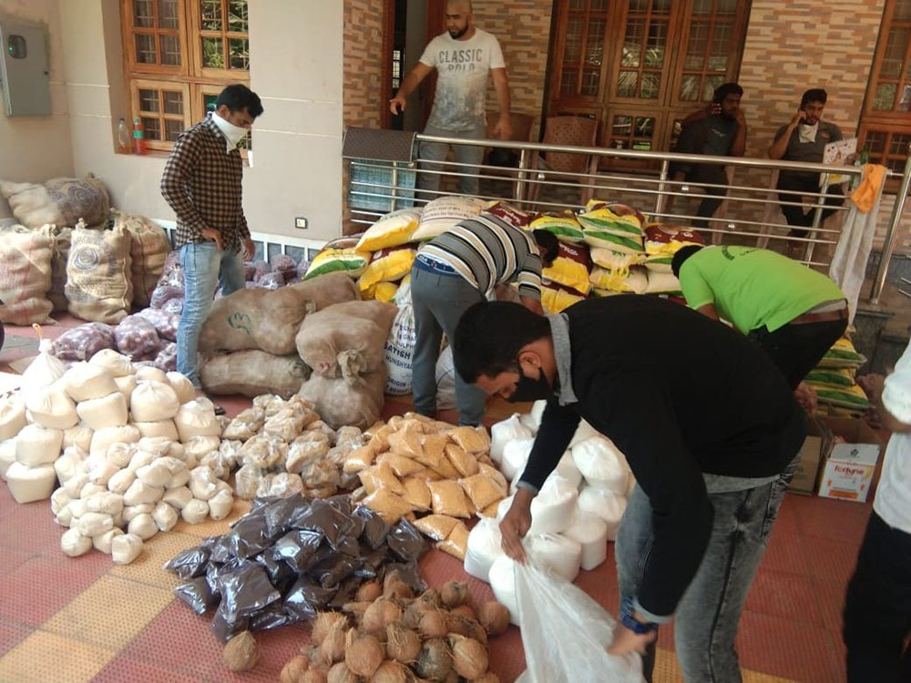 ಕಾಪು: 120 ಕುಟುಂಬಗಳಿಗೆ ಆಹಾರದ ಕಿಟ್ ವಿತರಣೆ