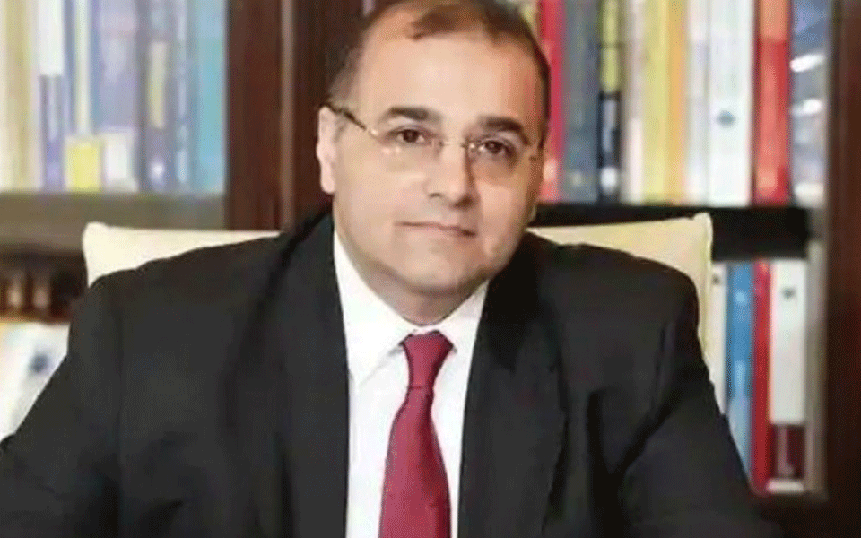 ಡಿಎಚ್ಎಫ್ಎಲ್ ಪ್ರವರ್ತಕರಿಗೆ ಲಾಕ್ ಡೌನ್ ಉಲ್ಲಂಘಿಸಲು ಸಹಾಯ: ಐಪಿಎಸ್ ಅಧಿಕಾರಿಗೆ ಕಡ್ಡಾಯ ರಜೆಯ ಸಜೆ