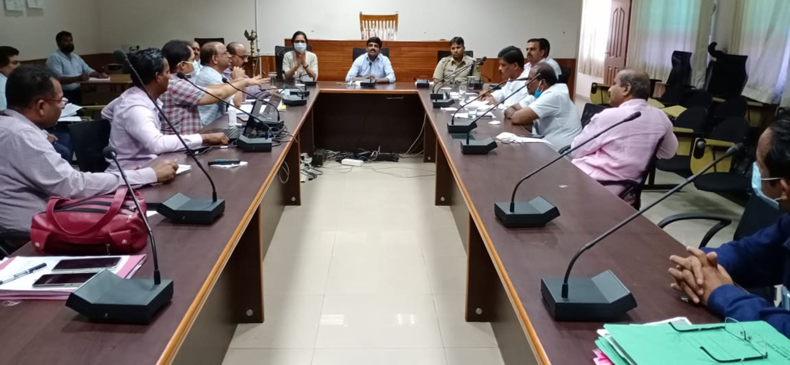 ಉಡುಪಿ: ಕೋವಿಡ್-19 ಮುಂಜಾಗ್ರತೆ, ಪರಿಶೀಲನಾ ಸಭೆ