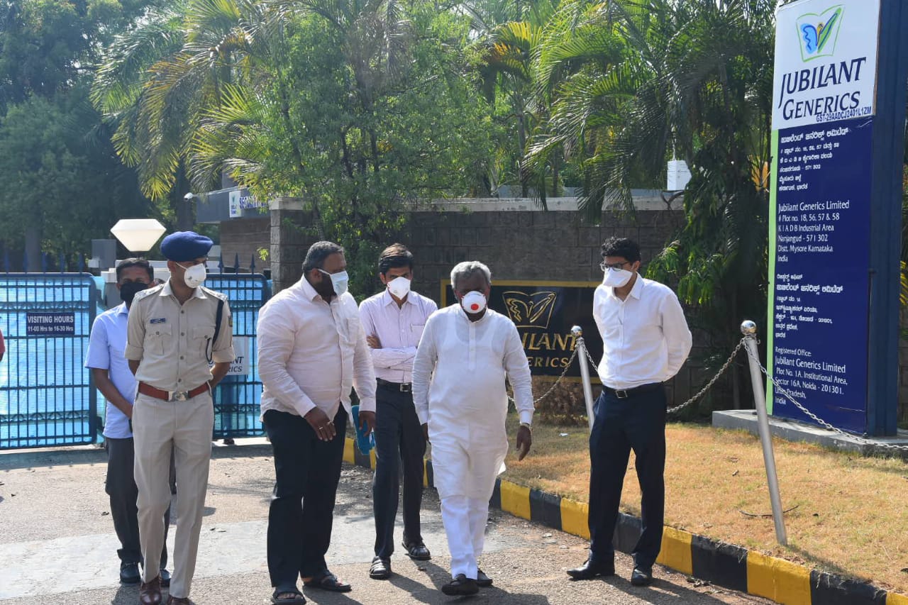 ನೌಕರರು ಗುಣಮುಖರಾಗುವವರೆಗೂ ಜ್ಯುಬಿಲಿಯಂಟ್ ಕಂಪೆನಿ ಪ್ರಾರಂಭ ಇಲ್ಲ: ಸಚಿವ ಎಸ್.ಟಿ.ಸೋಮಶೇಖರ್