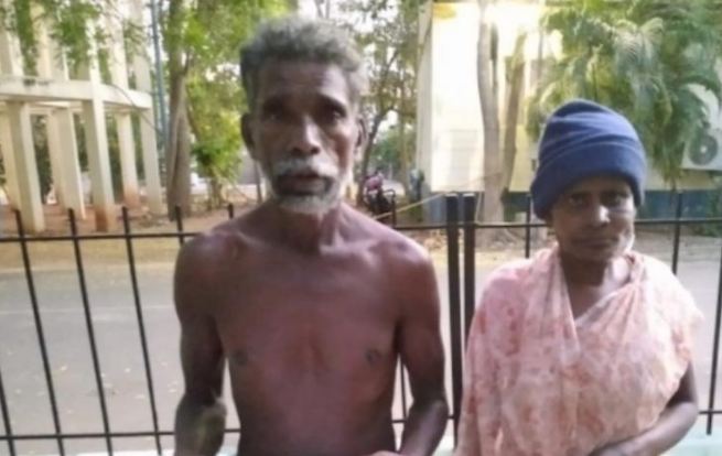 ಕೀಮೋಥೆರಪಿಗಾಗಿ ಕ್ಯಾನ್ಸರ್ ಪೀಡಿತ ಪತ್ನಿಯನ್ನು 130 ಕಿ.ಮೀ. ದೂರದ ಆಸ್ಪತ್ರೆಗೆ ಸೈಕಲ್ ನಲ್ಲಿ ಕರೆದೊಯ್ದ ವೃದ್ಧ