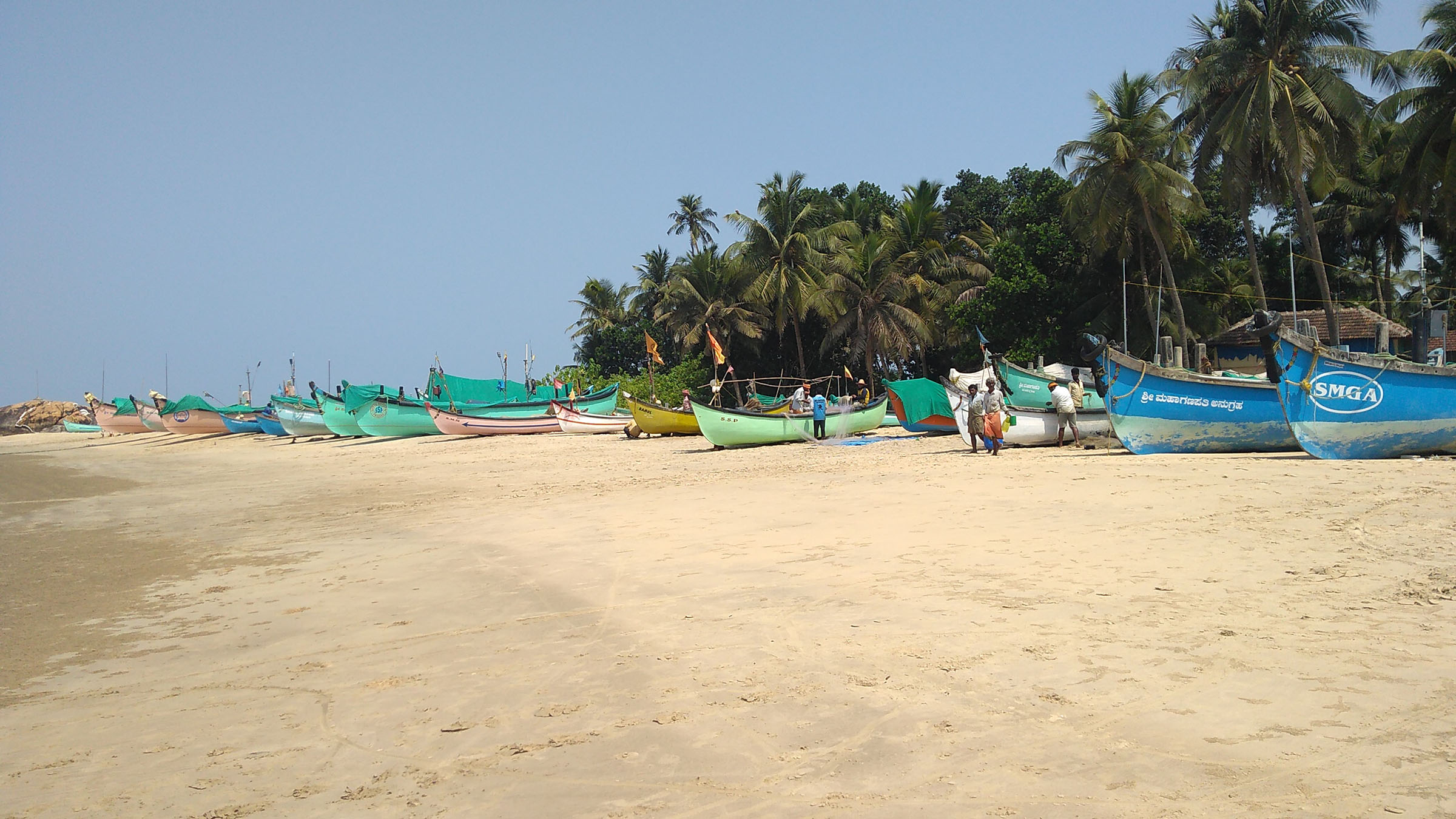 900ಕ್ಕೂ ಅಧಿಕ ದೋಣಿಗಳಲ್ಲಿ ಮೀನುಗಾರಿಕೆ: 17 ಸ್ಥಳಗಳಲ್ಲಿ ಹರಾಜು