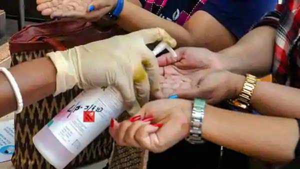 ಸ್ಯಾನಿಟೈಸರ್ ಸೇವನೆಯಿಂದ ಬಹು ಅಂಗಾಂಗ ವೈಫಲ್ಯ: ಆರೋಗ್ಯ ಇಲಾಖೆ ಎಚ್ಚರಿಕೆ