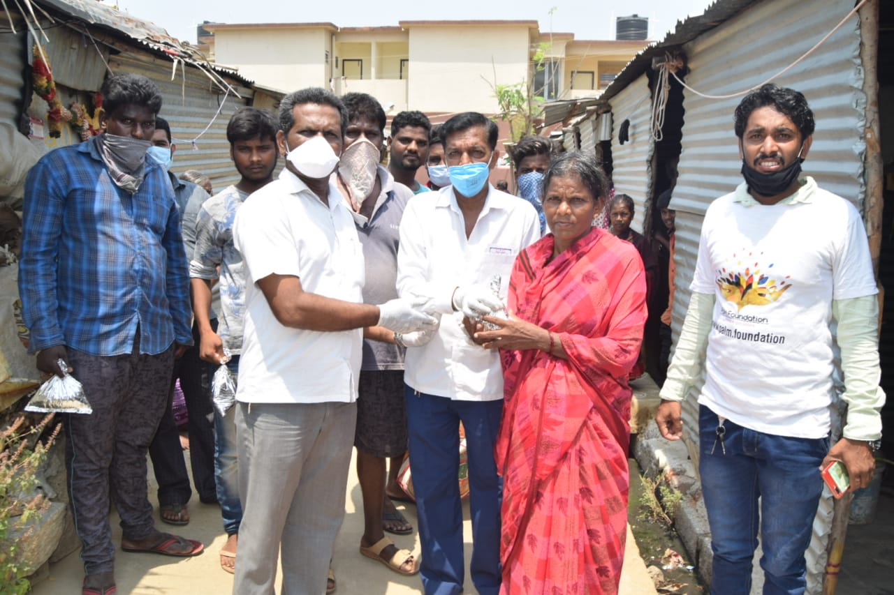 ಪಾಮ್ ಫೌಂಡೇಶನ್, ಜಫ್ರುಲ್ಲ ಖಾನ್ ಸೇವಾ ಬಳಗದಿಂದ ನಿತ್ಯ ಸಾವಿರಾರು ಮಂದಿಗೆ ಊಟದ ವ್ಯವಸ್ಥೆ