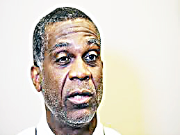 ಕ್ರಿಕೆಟ್ ವೀಕ್ಷಕ ವಿವರಣೆ ಹುದ್ದೆ ತ್ಯಜಿಸಿದ ಮೆಕಲ್ ಹೋಲ್ಡಿಂಗ್