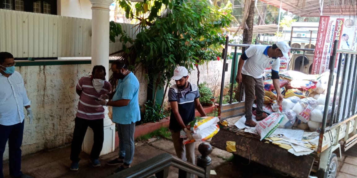 ಯುನಿವೆಫ್ ಕರ್ನಾಟಕದ ‘ಅಭಯ’ದಿಂದ ಕಿಟ್ ವಿತರಣೆ