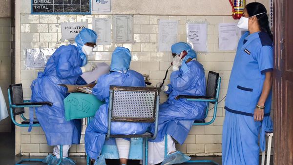 ಕಬರ್ ಸ್ತಾನದ ಟ್ರಸ್ಟಿಗಳಿಂದ ದಫನಕ್ಕೆ ಅವಕಾಶ ನಿರಾಕರಣೆ: ಕೊರೋನದಿಂದ ಮೃತಪಟ್ಟ ವ್ಯಕ್ತಿಯ ಮೃತದೇಹ ದಹನ