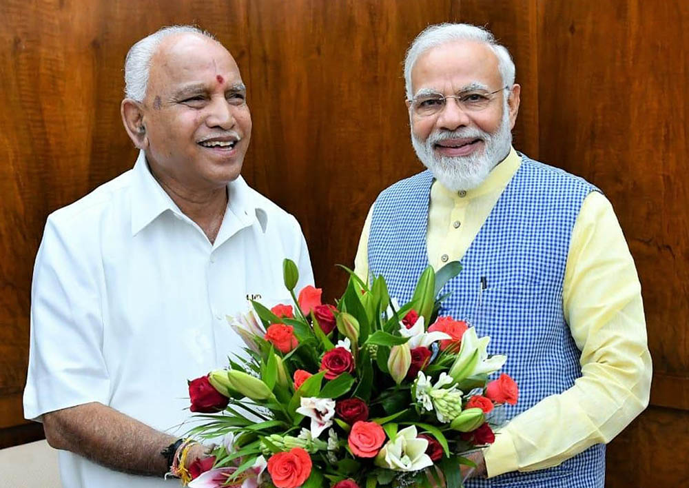 ಲಾಕ್‍ಡೌನ್ ಉಲ್ಲಂಘಿಸುವವರ ವಿರುದ್ಧ ಕಠಿಣ ಕ್ರಮ ಕೈಗೊಳ್ಳಿ: ಬಿಎಸ್‌ವೈಗೆ ಪ್ರಧಾನಿ ಮೋದಿ ಸೂಚನೆ