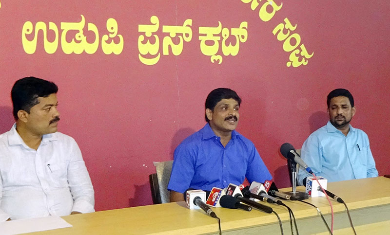 ಜಿಲ್ಲೆಯಲ್ಲಿ ಮೀನು, ಮಾಂಸ ನಿರ್ಬಂಧಿಸಿಲ್ಲ: ಉಡುಪಿ ಜಿಲ್ಲಾಧಿಕಾರಿ ಜಗದೀಶ್