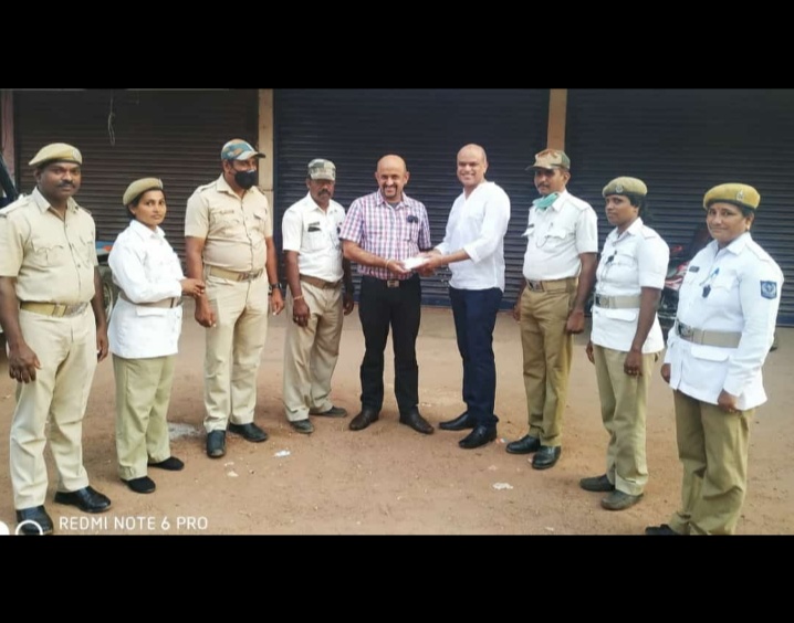 ಮಂಗಳೂರು: ಹೋಮ್‌ಗಾರ್ಡ್‌ಗಳಿಗೆ ಮಾಸ್ಕ್ ವಿತರಣೆ