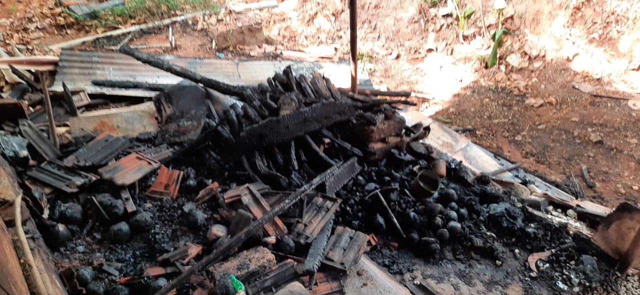 ಹಳೆಯಂಗಡಿ: ಪಂಚಾಯತ್ ವಸತಿ ಕಟ್ಟಡಕ್ಕೆ ಬೆಂಕಿ ಆಕಸ್ಮಿಕ