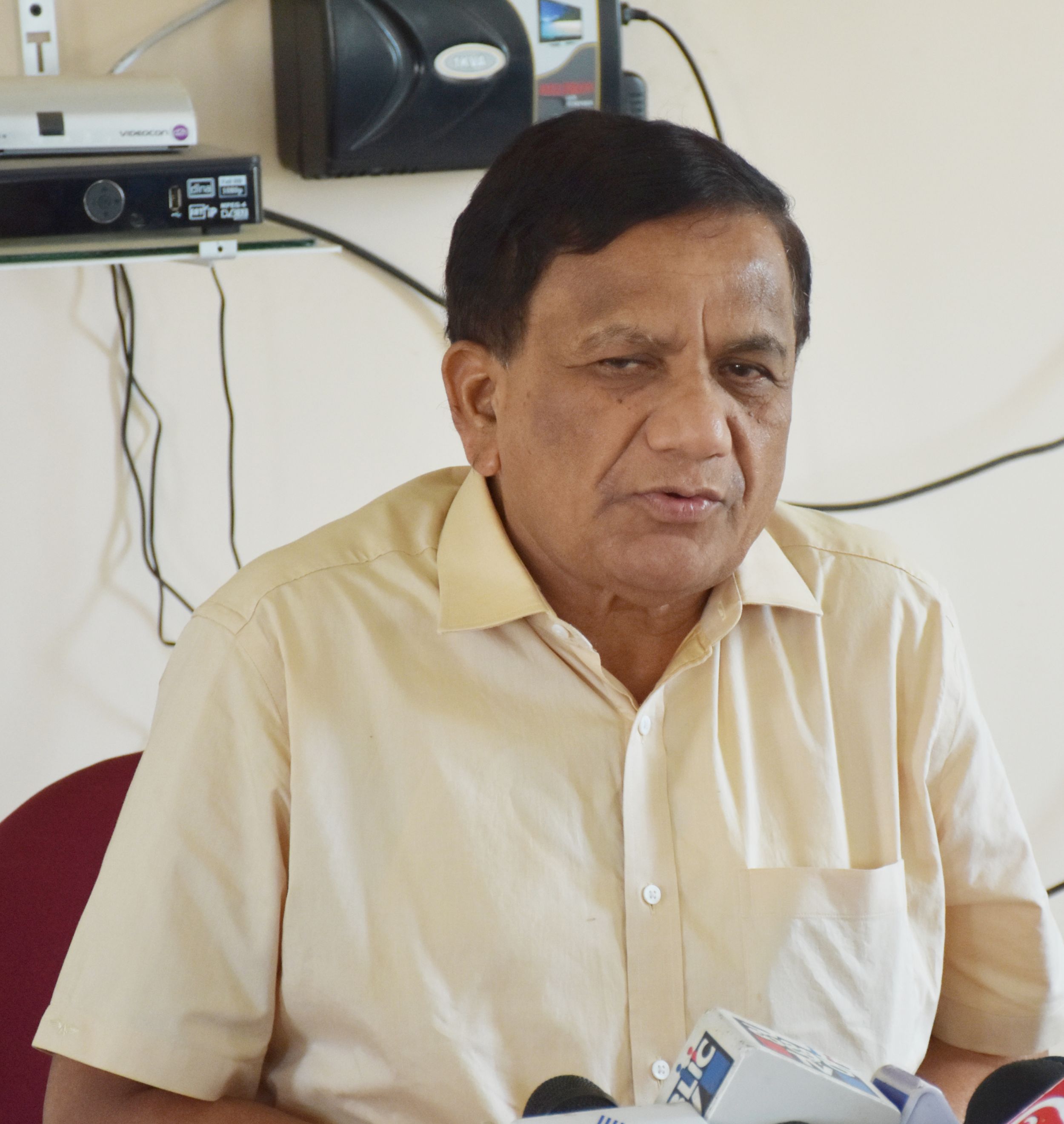 ಝಮೀರ್ ಅಹ್ಮದ್ ವಿರುದ್ಧ ಕ್ರಮಕ್ಕೆ ಕೆ.ಜಿ. ಬೋಪಯ್ಯ ಒತ್ತಾಯ