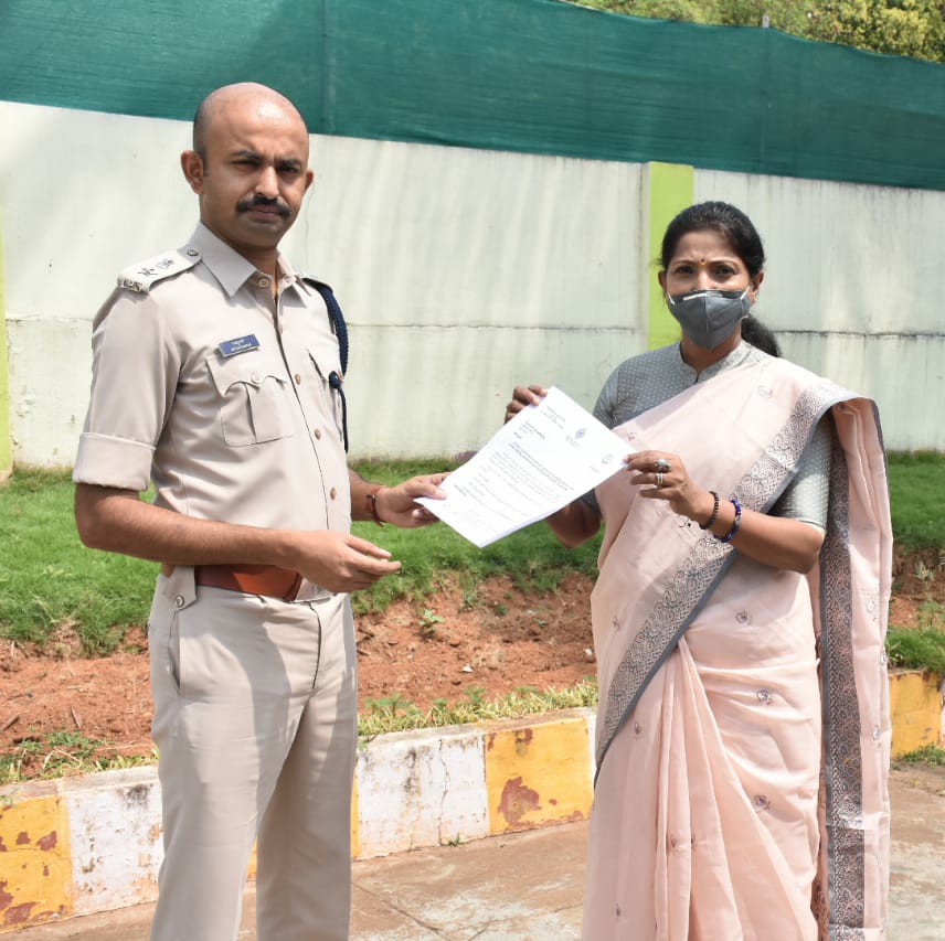 ಸೋನಿಯಾ ಗಾಂಧಿ ಬಗ್ಗೆ ಅವಹೇಳನಾಕಾರಿ ಪೋಸ್ಟ್: ಕ್ರಮಕ್ಕೆ ಮಹಿಳಾ ಕಾಂಗ್ರೆಸ್ ಅಧ್ಯಕ್ಷೆ ದೂರು