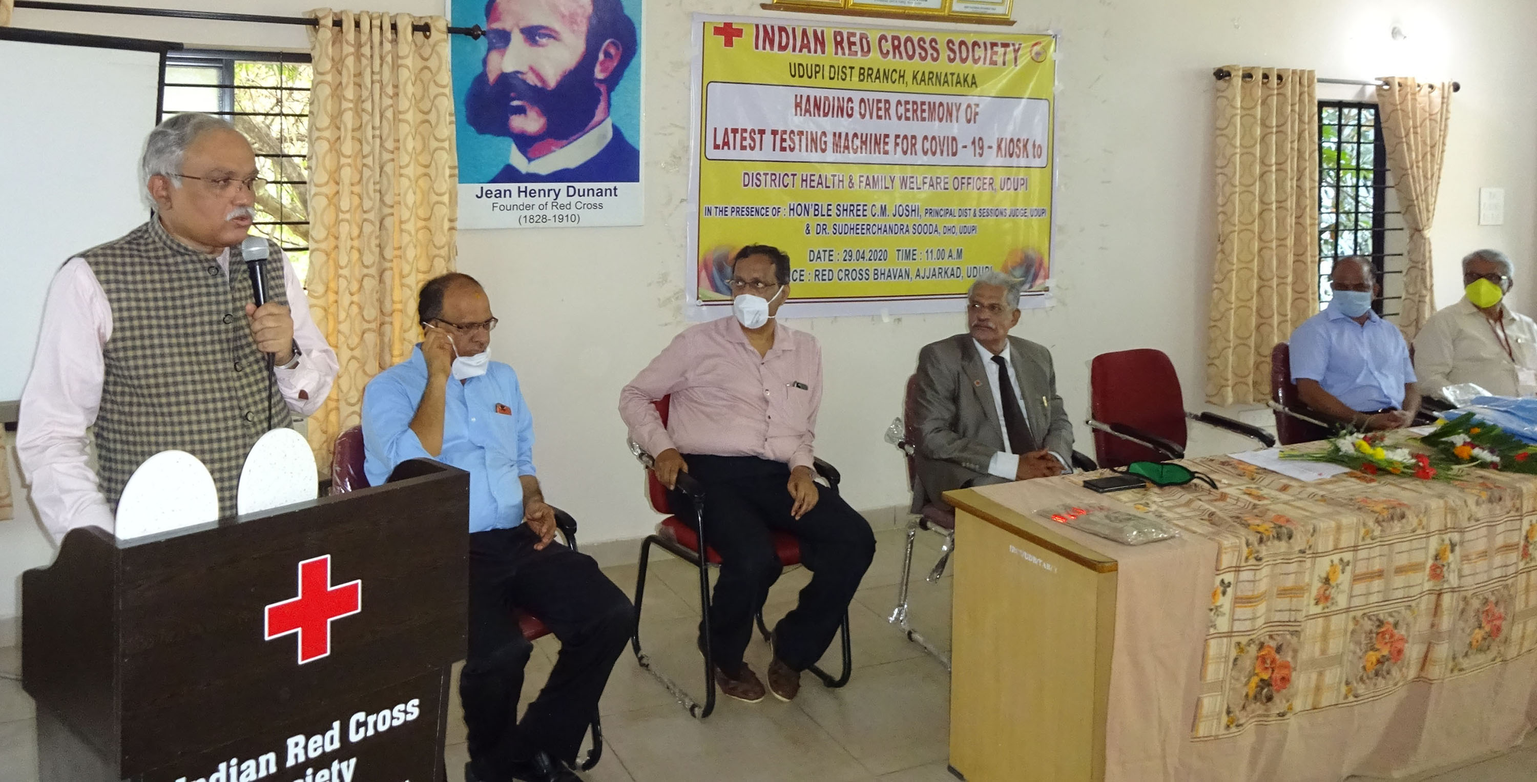 ಕೋವಿಡ್-19ಗೆ ಲಸಿಕೆ ದೊರೆಯುವವರೆಗೂ ಜಾಗೃತೆ ವಹಿಸಿ : ನ್ಯಾ. ಸಿ.ಎಂ ಜೋಷಿ