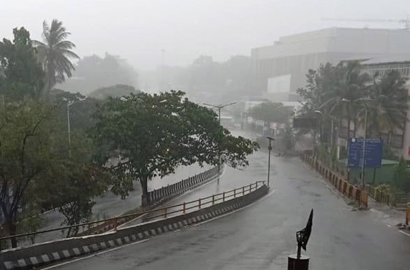 ರಾಜ್ಯದ ಹಲವೆಡೆ ಭಾರೀ ವರ್ಷಧಾರೆ: ಇನ್ನೂ ಮೂರು ದಿನಗಳ ಕಾಲ ಮಳೆ ಸಾಧ್ಯತೆ
