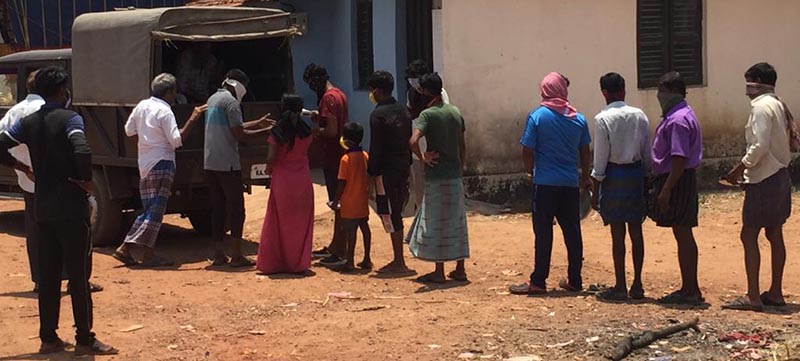 ಅಂಗರಗುಂಡಿ: ವಲಸೆ ಕಾರ್ಮಿಕರಿಗೆ ನಿತ್ಯ ಅನ್ನದಾನ