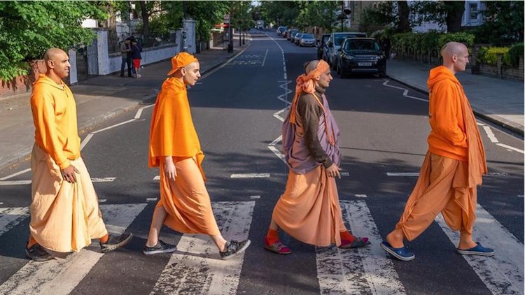 ಅಂತ್ಯಸಂಸ್ಕಾರದಲ್ಲಿ 1000 ಮಂದಿ ಭಾಗಿ: ಬ್ರಿಟನ್ ನ ಇಸ್ಕಾನ್ ನಲ್ಲಿ 5 ಮಂದಿ ಕೊರೋನದಿಂದ ಮೃತ್ಯು