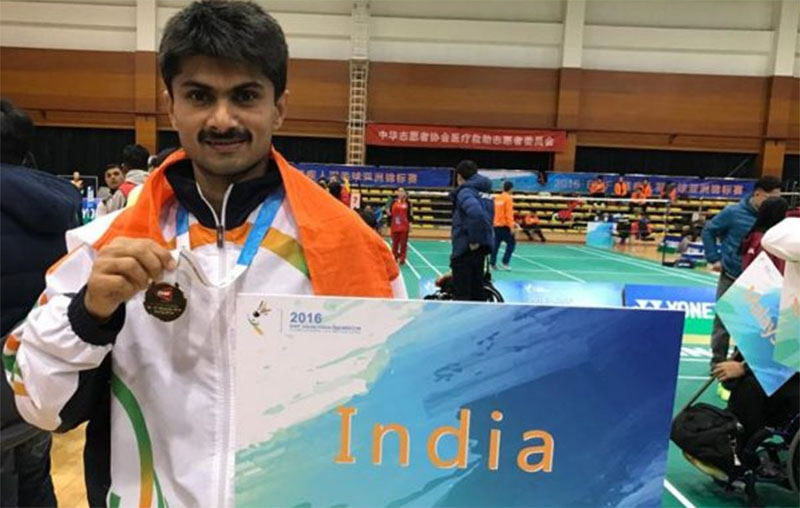 ಕುಂಭ ಮೇಳಕ್ಕೂ ಕೊರೋನ ನಿಗ್ರಹಕ್ಕೂ ಆದಿತ್ಯನಾಥ್ ಸರಕಾರಕ್ಕೆ ಬೇಕು ಈ ಕನ್ನಡಿಗ ಐಎಎಸ್ ಅಧಿಕಾರಿ !