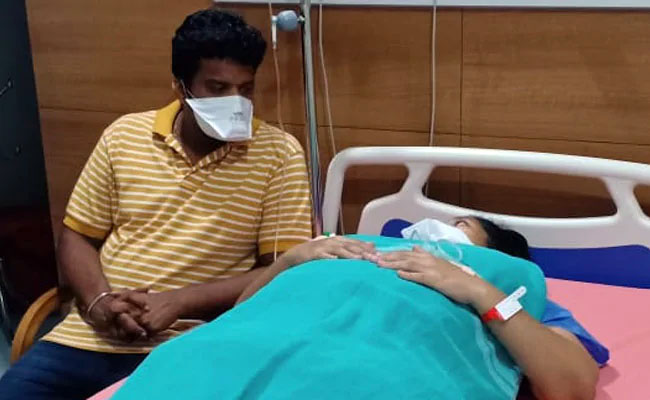 ಯುದ್ಧನೌಕೆಯಲ್ಲಿ ಬಂದ ಕೆಲ ಗಂಟೆಗಳಲ್ಲೇ ಗಂಡುಮಗುವಿಗೆ ಜನ್ಮ ನೀಡಿದ ಕೇರಳ ನರ್ಸ್