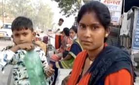 ಬಸ್‌ಗಳ ವ್ಯವಸ್ಥೆ ಮಾಡಿ: ಪ್ರಧಾನಿ ಪ್ಯಾಕೇಜ್ ಬಗ್ಗೆ ಸೈಕಲ್‌ನಲ್ಲಿ ಮನೆಯತ್ತ ಹೊರಟ ವಲಸೆ ಕಾರ್ಮಿಕರ ಪ್ರತಿಕ್ರಿಯೆ