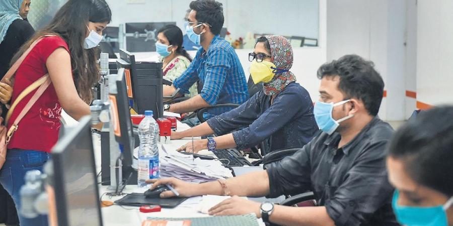 ವರ್ಕ್ ಫ್ರಮ್ ಹೋಮ್: ಸಿಬ್ಬಂದಿಗಳಿಗೆ ಎಸ್‌ಒಪಿ,ವರ್ಗೀಕೃತ ಕಡತಗಳ ನಿಯಮಗಳನ್ನು ರೂಪಿಸುತ್ತಿರುವ ಸರಕಾರ