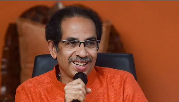 ಕೊರೋನ ವಿರುದ್ಧದ ಹೋರಾಟ: ಕೇರಳದ ಸಾಧನೆ ಉಲ್ಲೇಖಿಸಿ ಮಹಾರಾಷ್ಟ್ರ ಸರಕಾರವನ್ನು ಟೀಕಿಸಿದ ಬಿಜೆಪಿ