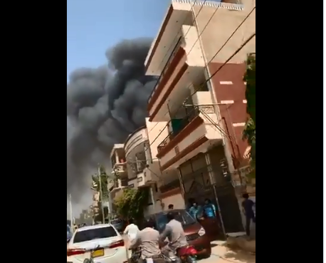 ಲ್ಯಾಂಡಿಂಗ್ ಗೆ ಕೆಲ ನಿಮಿಷಗಳಿರುವಾಗ 90ಕ್ಕೂ ಹೆಚ್ಚು ಪ್ರಯಾಣಿಕರಿದ್ದ ವಿಮಾನ ಪತನ