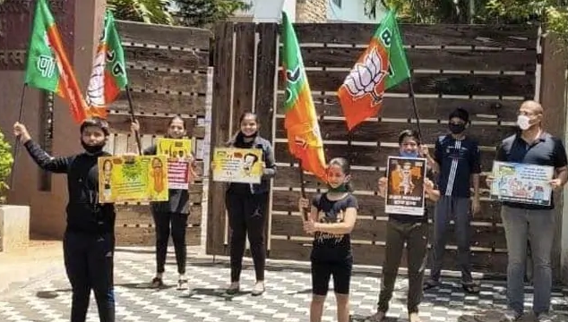 ಮಾಸ್ಕ್ ಧರಿಸದ ಮಕ್ಕಳು: ವಿವಾದ ಸೃಷ್ಟಿಸಿದ ಬಿಜೆಪಿ ಪ್ರತಿಭಟನೆ