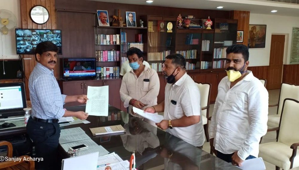 ಸ್ವರ್ಣಾ ನದಿಯಲ್ಲಿ ಅಕ್ರಮ ಮರಳು ಸಾಗಾಟ: ಎಸಿಬಿಗೆ ದೂರು