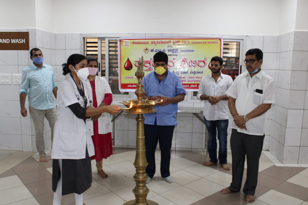 ಸೇವಾಂಜಲಿ ಚಾರಿಟೇಬಲ್ ಟ್ರಸ್ಟ್ ನಿಂದ ರಕ್ತದಾನ ಶಿಬಿರ