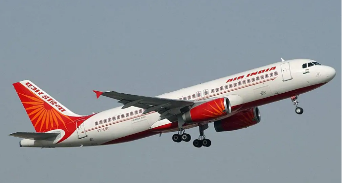 ದಿಲ್ಲಿ-ಲುಧಿಯಾನ ವಿಮಾನದಲ್ಲಿದ್ದ ಏರ್ ಇಂಡಿಯಾ ಸಿಬ್ಬಂದಿಗೆ ಕೊರೋನ ಸೋಂಕು