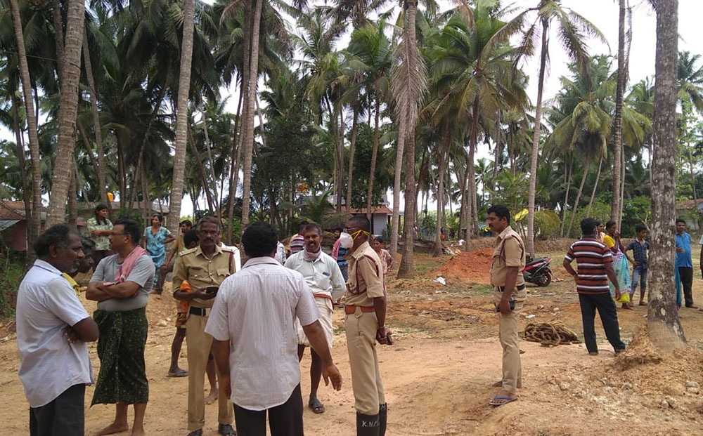 ಬಾವಿಗೆ ಬಿದ್ದು ಅಣ್ಣ ಮೃತ್ಯು: ರಕ್ಷಿಸಲು ಹೋದ ತಮ್ಮ ಅಸ್ವಸ್ಥ