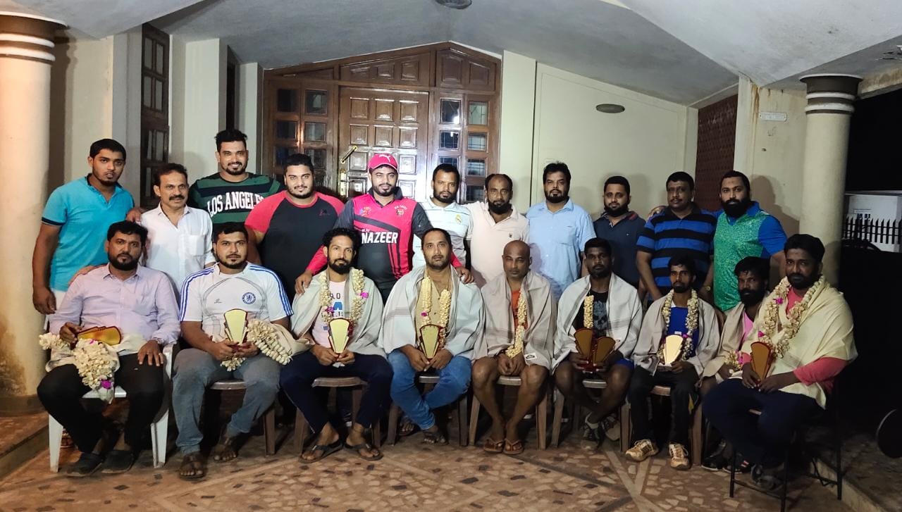 ಮಂಗಳೂರು : ವಲಸೆ ಕಾರ್ಮಿಕರಿಗೆ ಆಹಾರ ನೀಡಿದ ನೆಹರು ಮೈದಾನ್ ಕ್ರಿಕೆಟರ್ಸ್; ಸನ್ಮಾನ