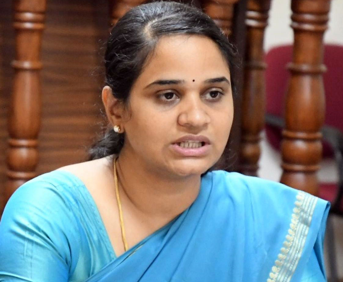 ಮೇ 4ರಿಂದ ದ.ಕ. ಜಿಲ್ಲೆಯಲ್ಲಿ ಬೆಳಗ್ಗೆ 7 ರಿಂದ ರಾತ್ರಿ 7ರವರೆಗೆ ಲಾಕ್‌ಡೌನ್ ಸಡಿಲಿಕೆ : ಡಿಸಿ ಸಿಂಧೂ ರೂಪೇಶ್