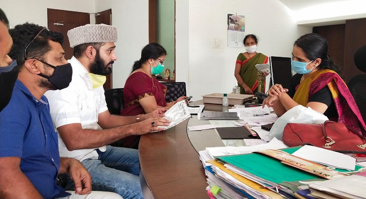 ಬಟ್ಟೆಬರೆ ಅಂಗಡಿ ತೆರೆಯಲು ‌ಅನುಮತಿ: ಪುನರ್ ಪರಿಶೀಲನೆಗೆ ಮನವಿ