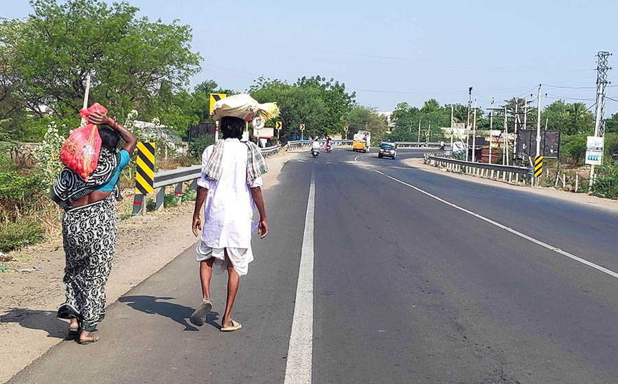 ಬೆಳಗಾವಿ: ಕಾಲ್ನಡಿಗೆಯಲ್ಲೇ ಜಾರ್ಖಂಡ್ ಗೆ ಹೊರಟಿದ್ದ ಕಾರ್ಮಿಕ ಹಸಿವಿನಿಂದ ಮೃತ್ಯು; ಆರೋಪ