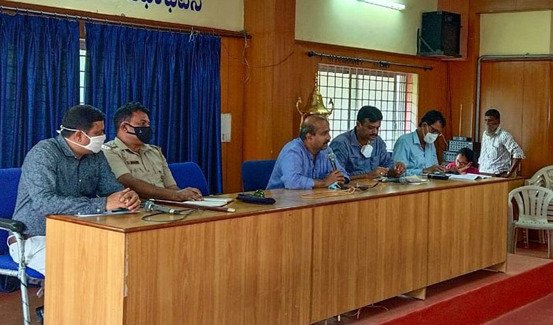 ಹೊರರಾಜ್ಯದವರಿಗೆ ಕ್ವಾರಂಟೈನ್: ಸಿದ್ಧತೆ ಕುರಿತು ಸಭೆ