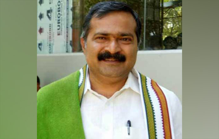 ಕಬ್ಬಿನಿಂದ ಸ್ಯಾನಿಟೈಸರ್ ಉತ್ಪಾದಿಸಲು ಪ್ರಧಾನಿಗೆ ಒತ್ತಾಯಿಸಲು ಸಚಿನ್ ಮೀಗಾ ಮನವಿ