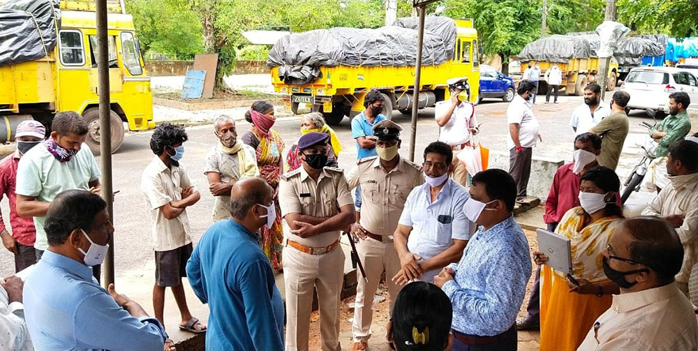 ಉಡುಪಿ : ಜೂ.4ರಿಂದ ಎಪಿಎಂಸಿ ಮಾರುಕಟ್ಟೆಯಲ್ಲಿ ಮಾತ್ರ ತರಕಾರಿ ಮಾರಾಟಕ್ಕೆ ಅವಕಾಶ