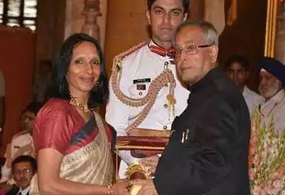 ಮೌಂಟ್ ಎವರೆಸ್ಟ್ ಏರಿದ ಸಾಧಕಿಯ ಪದ್ಮಶ್ರೀ ಪ್ರಶಸ್ತಿಗೆ ಕನ್ನ ಹಾಕಿದರು!