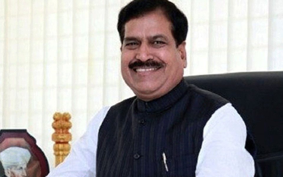 ಚೀನಾಕ್ಕೆ ತಕ್ಕ ಪಾಠ ಕಲಿಸಲು ಭಾರತ ಸಜ್ಜು: ಸುರೇಶ್ ಅಂಗಡಿ