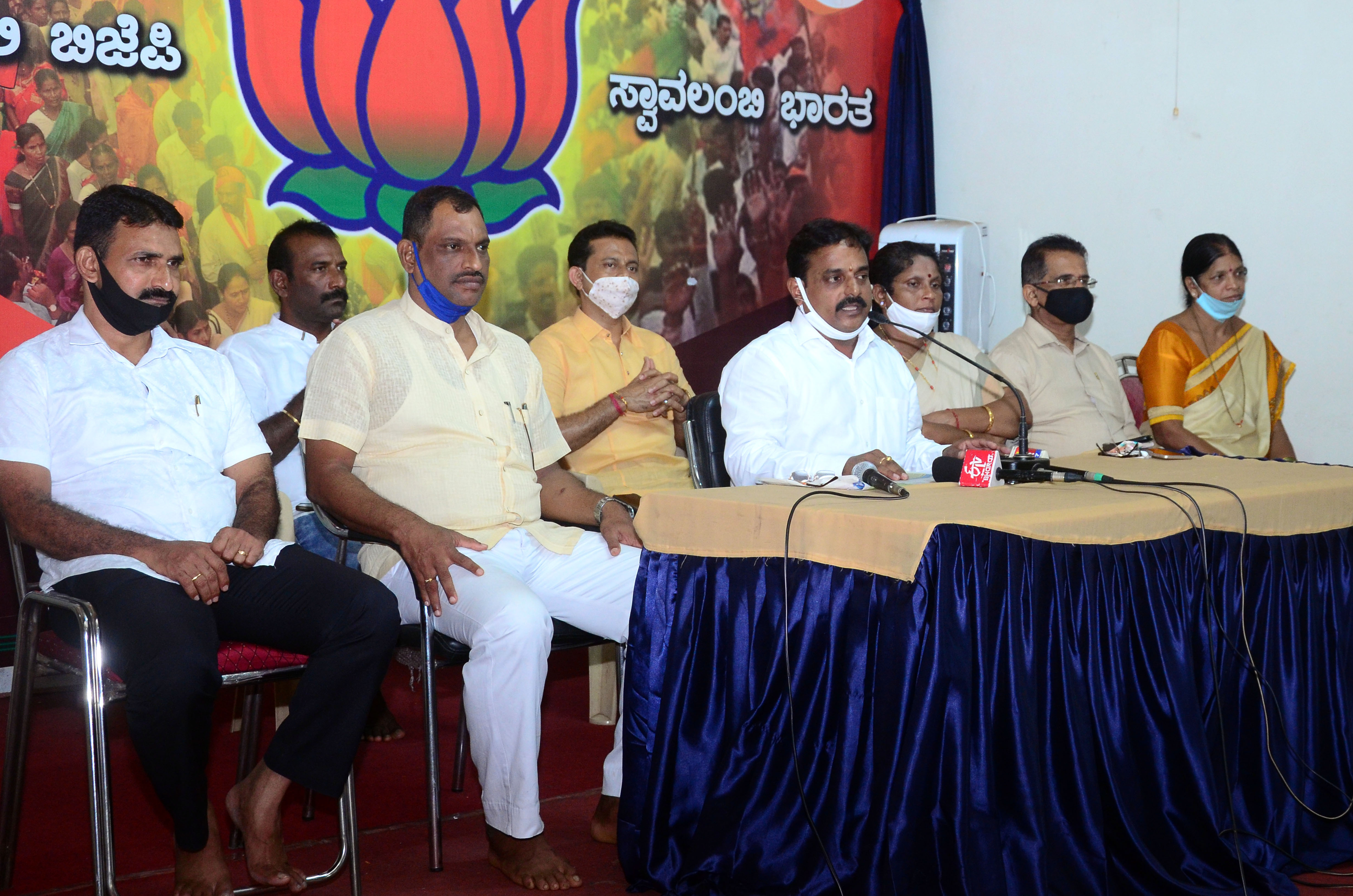 ಮೃತ ಯೋಧರಿಗೆ ದ.ಕ. ಬಿಜೆಪಿಯಿಂದ ಶ್ರದ್ಧಾಂಜಲಿ