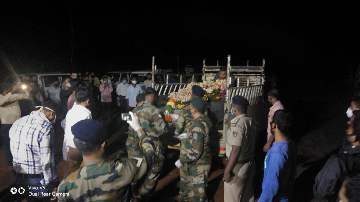 ಬೆಳ್ತಂಗಡಿ;  ಮೃತ ಯೋಧನ ಅಂತಿಮ ಸಂಸ್ಕಾರ