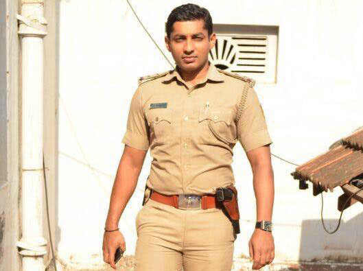 ಪುತ್ತೂರು : ​ವೃದ್ಧ ದಂಪತಿಗೆ ಬದುಕು ನೀಡುತ್ತಿರುವ ಎಸ್ಸೈ