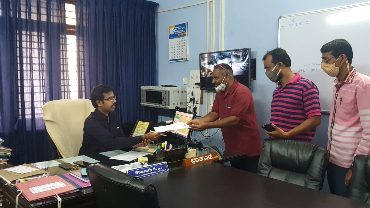 ಶಿಕ್ಷಕರಿಗೆ ಉದ್ಯೋಗ ಭದ್ರತೆ ಒದಗಿಸುವಂತೆ ಅನುದಾನರಹಿತ ಶಿಕ್ಷಕರಿಂದ ಮುಖ್ಯ ಮಂತ್ರಿಗೆ ಮನವಿ