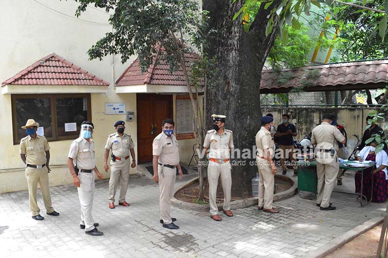 ಪೇದೆಗೆ ಕೊರೋನ: ಕಬ್ಬನ್ ಪಾರ್ಕ್ ಪೊಲೀಸ್ ಠಾಣೆ ಸೀಲ್ ಡೌನ್