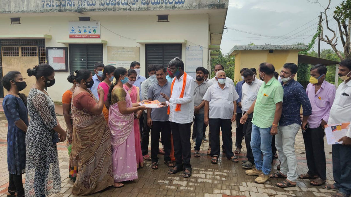 ಕುಂದಾಪುರ: ಕೇಂದ್ರದ ಜನಪರ ಕಾರ್ಯಕ್ರಮಗಳ ಪ್ರಚಾರ ಕಾರ್ಯಕ್ಕೆ ಚಾಲನೆ