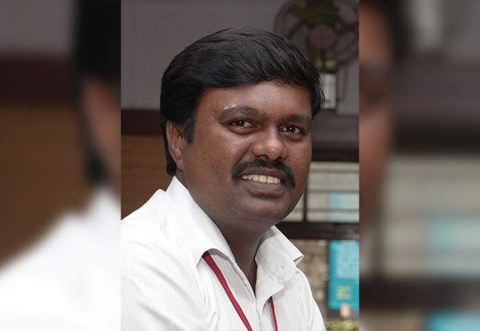 ಪ್ರಾಧ್ಯಾಪಕ ಸತ್ಯಮಂಗಲ ಮಹಾದೇವ ಅವರಿಗೆ ಪಿಎಚ್ ಡಿ