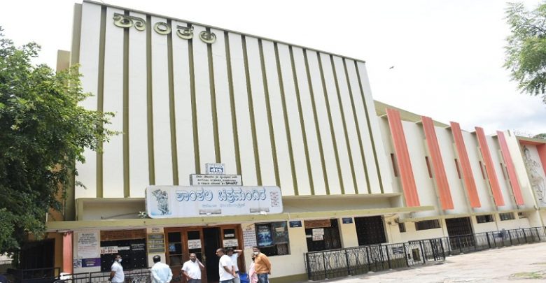 ಇತಿಹಾಸ ಪುಟ ಸೇರಿದ ಮೈಸೂರಿನ ಶಾಂತಲಾ ಚಿತ್ರಮಂದಿರ