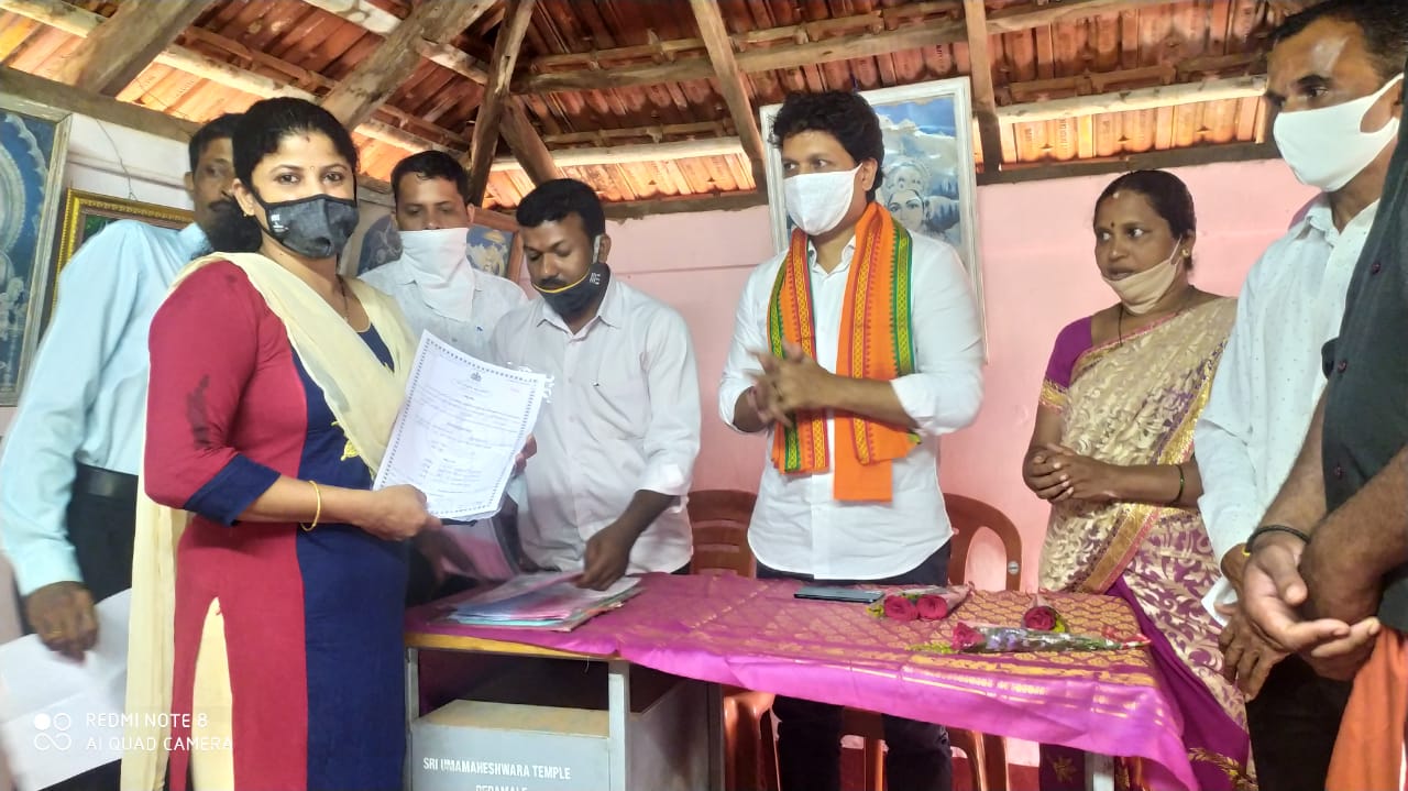 ನೀರುಮಾರ್ಗ: ಹಕ್ಕುಪತ್ರ ವಿತರಣೆ